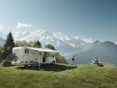 Markis thule 5200 med 12v motor