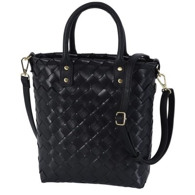 väska bag handväska återvunnenplast svartväska handbag