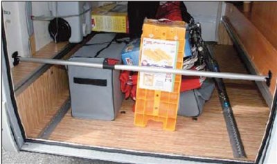 Luggage bar rör för säkring av bagage