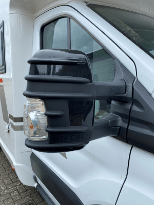 T06-77F backspegelkåpa backspegelkåpor backspegel backspeglar Milenco Ford Kåpor