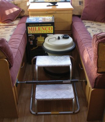 Teleskopstång Spännvidd 50-91 cm